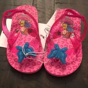 New Disney Pink sandals 